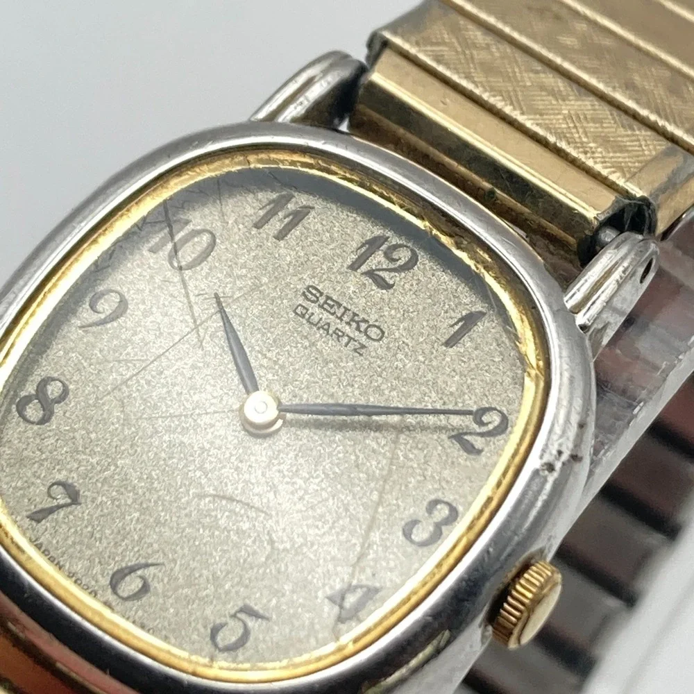 Vtg Seiko Womens Watch Gold Silver Tone 2P20-5620 Stretch Band New Battery 6.5